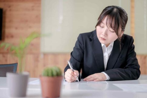 引きこもり向け履歴書の書き方！空白期間を書く際のポイントも解説